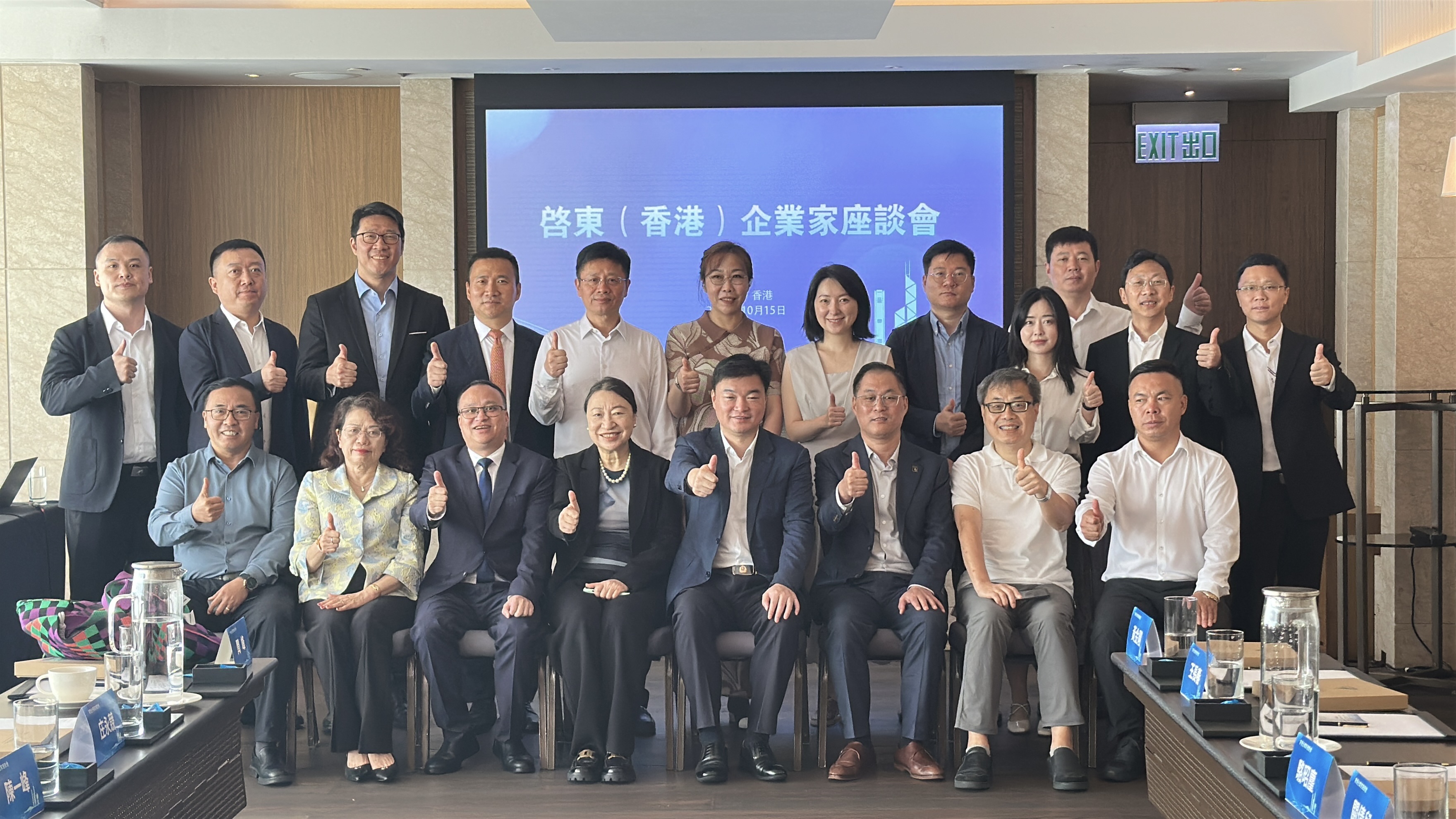 1764057123532817.jpg 1764057123532817.jpg